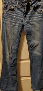 Low rise American eagle jeans